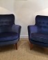 Paire de fauteuils en velours bleu nuit – Suède, 50’s